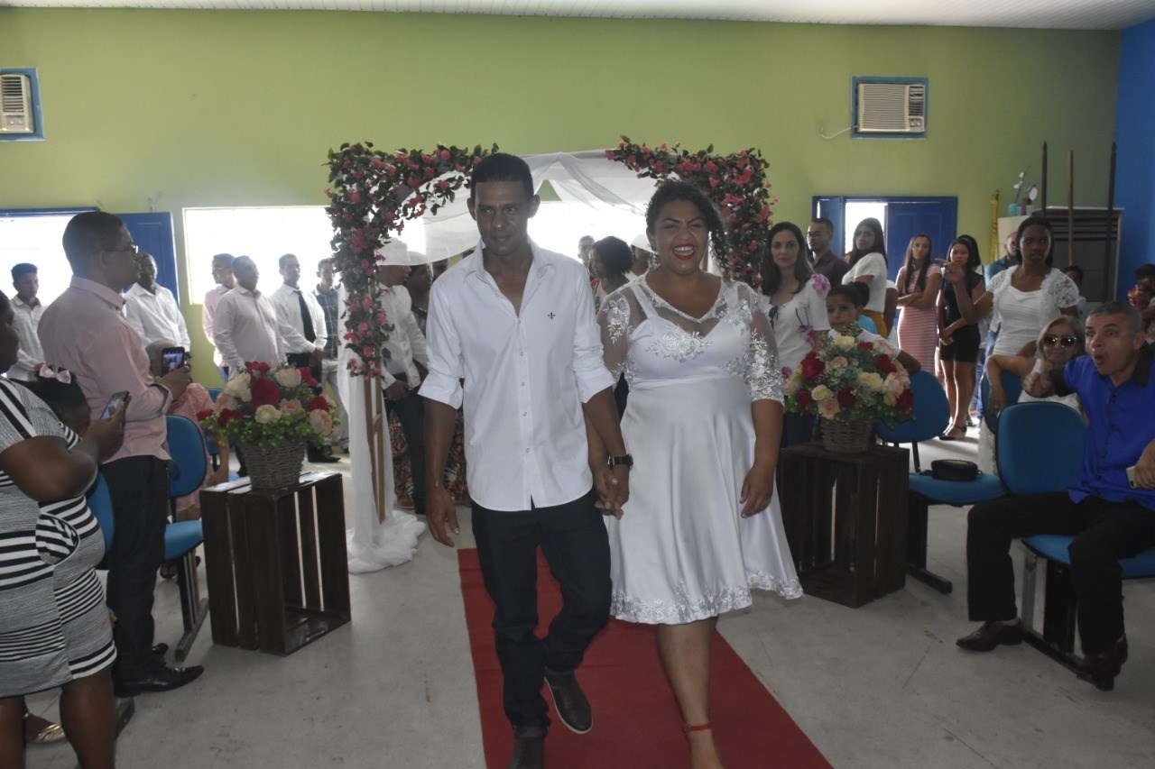 Camacã: II Casamento Comunitário realiza o sonho de dezenas de casais
